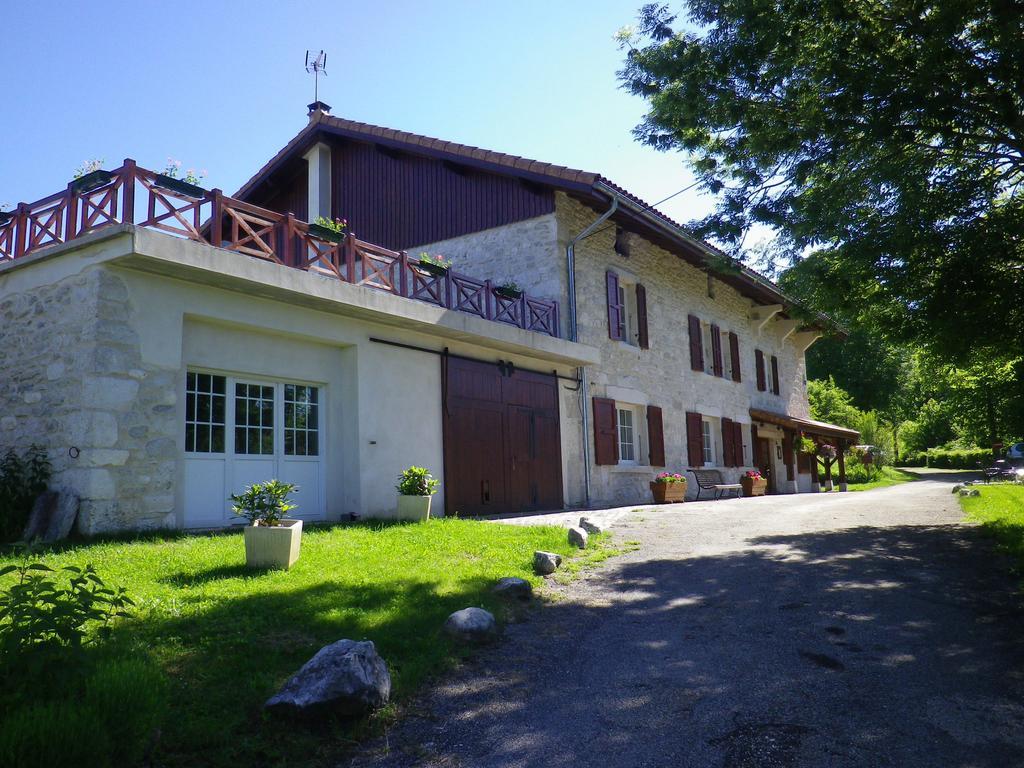 Chambre d'hôtes La Haie Fleurie Chevillard Exterior foto